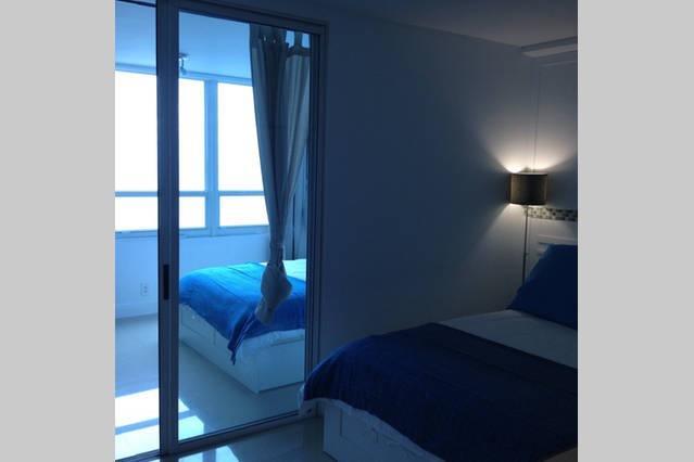 Castle Beach Resort Apartment Miami Beach Exterior foto