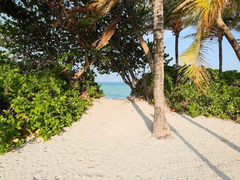Castle Beach Resort Apartment Miami Beach Exterior foto