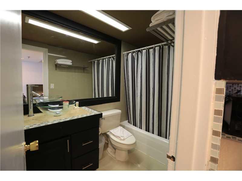 Castle Beach Resort Apartment Miami Beach Exterior foto
